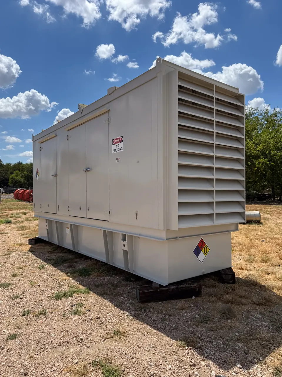 300kW Cummins Diesel Generator Set #093872